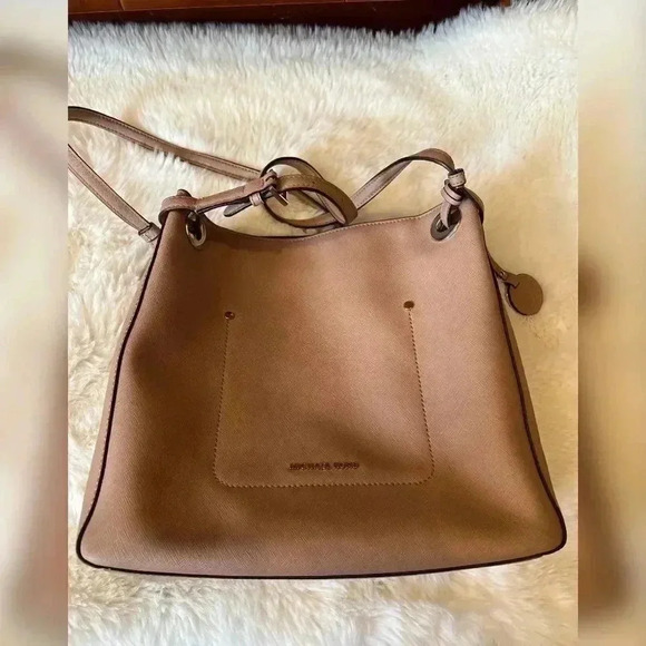 Michael Kors Walsh Medium Tote 30S7GWAE6L-133 Fawn - Picture 9 of 9